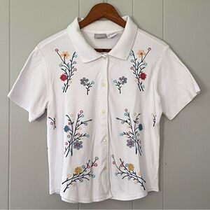 Vintage Y2K Cottagecore Grannycore Floral Embroidered White Button Up Shirt S